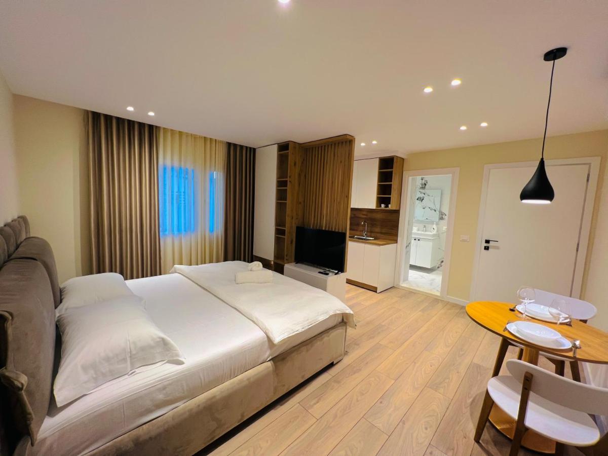 Apartment Center Hideaway *